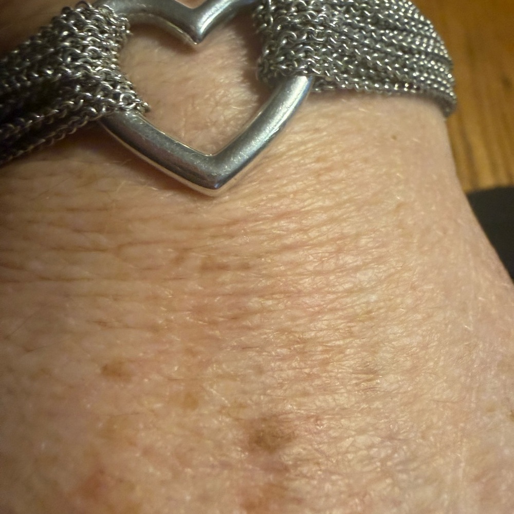 Auth Tiffany & Co. Silver Heart Multi-Chain Toggle Bracelet 6.75 L Send Offer - Picture 2 of 9